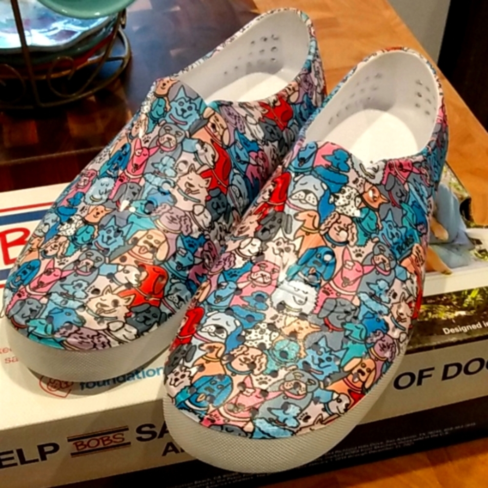 NIB Skechers BOBS Size 9